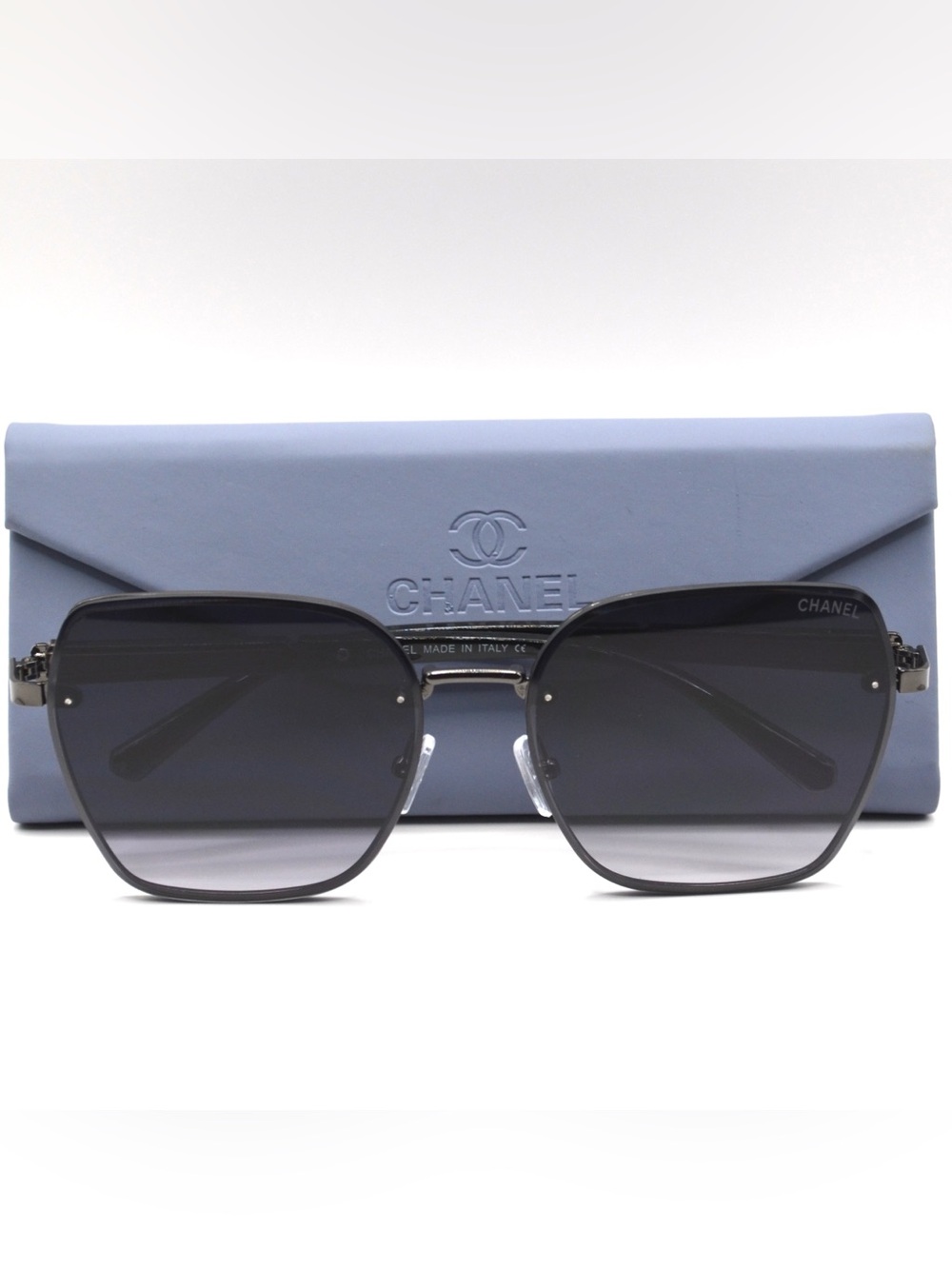 Chanel Women’s Gradient Sunglasses | Black/Brown | 58-18-140 | Italy | New - Picture 4 of 13